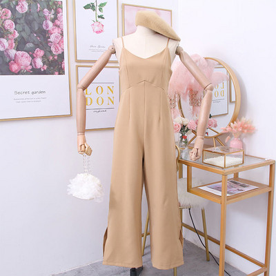 Modern női jumpsuit spitz nyakkivágással vékony pántokon fekete, bézs, zöld és bordó színben
