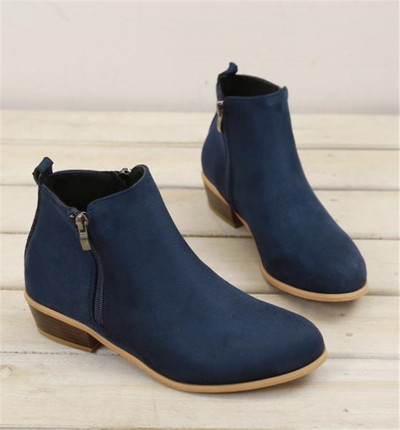 Καθημερινά μοντέρνα γυναικεία μποτάκια από οικολογικό δέρμα με φερμουάρ σε διάφορα χρώματα