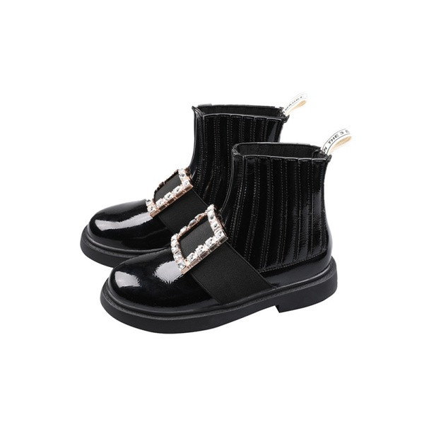 Öko bőrből készült modern női csizma csattal - két modell