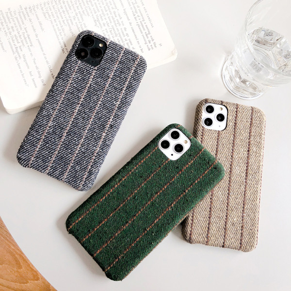 Kemény hátlap Iphone 11 Pro Max készülékhez bézs, zöld és szürke színben