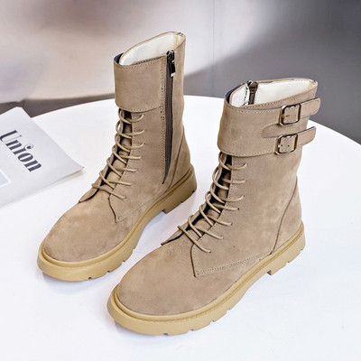 Női alkalmi téli csizma lapos talppal bézs és fekete színben