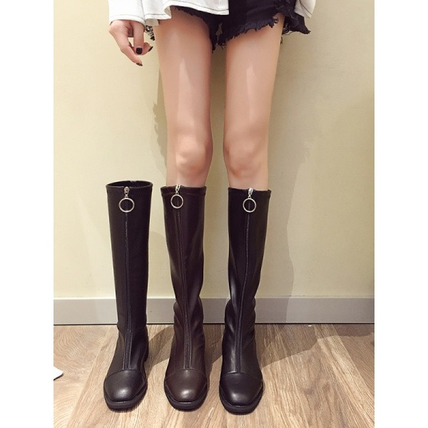 Modern őszi csizma barna és fekete cipzárral