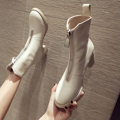 Καθημερινές μπότες  με φερμουάρ σε λευκό και μαύρο χρώμα από οικολογικό δέρμα