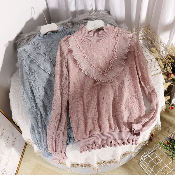 Μοντέρνα γυναικεία μπλούζα με ψηλό κολάρο και δαντέλα σε πέντε χρώματα