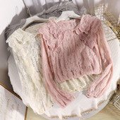 Gombos, hosszú ujjú női csipkeing több színben