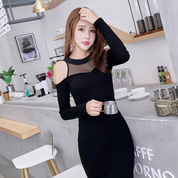 Elegant Lady Dress με γυμνό ώμους και μακρύ μανίκι σε μαύρο και κίτρινο χρώμα