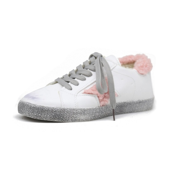 Alkalmi női tornacipő meleg béléssel és fűzővel