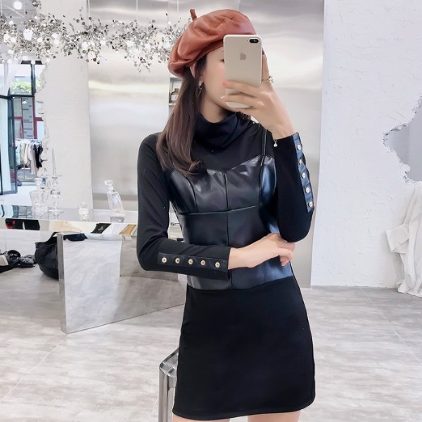 Stílusos női ruha eko bőrből, hosszú ujjú fekete színben