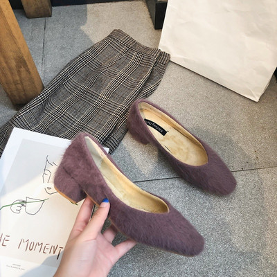 Μοντέρνα γυναικεία καθημερινά παπούτσια σε λευκό, μαύρο και μοβ χρώμα