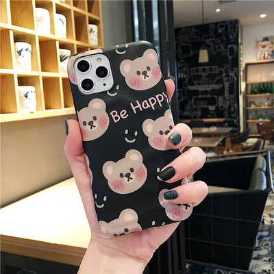 Husa din silicon pentru Iphone 11 Pro Max cu un ursuleț și inscripția Be Happy