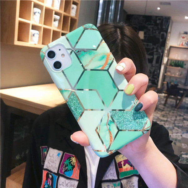 Νέο μοντέλο θήκη για  Iphone 11 σε πράσινο και ροζ χρώμα