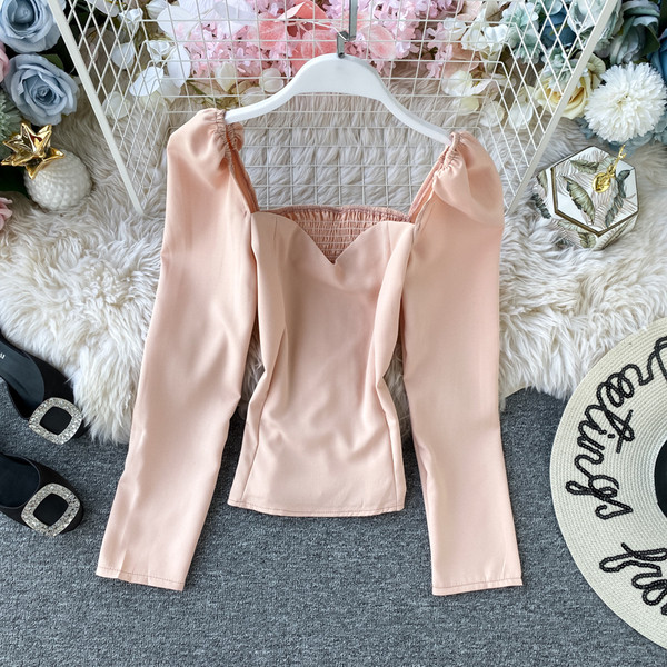 Κομψή γυναικεία μπλούζα με μακριά μανίκια και τετράγωνο ντεκολτέ σε πέντε χρώματα