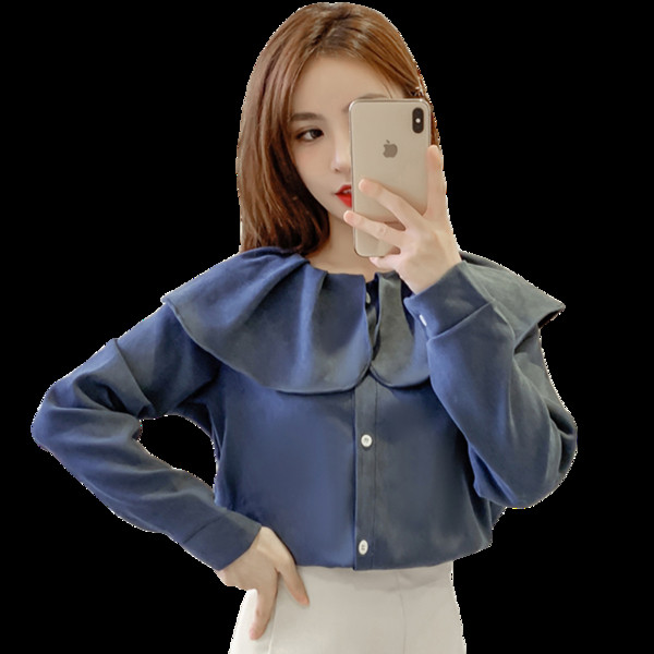 Μοντέρνο γυναικείο  πουκάμισο σε λευκό και μπλε  με μακριά μανίκια με κουμπιά