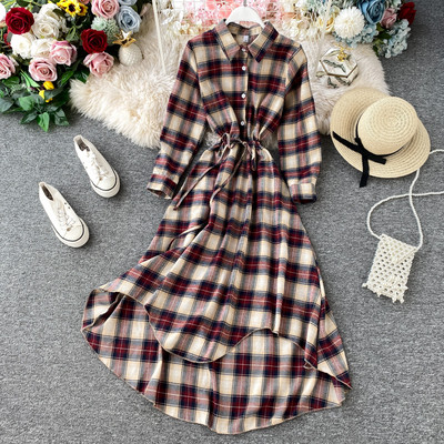 Modern női aszimmetrikus ruha gombokkal és nyakkendőkkel három színben