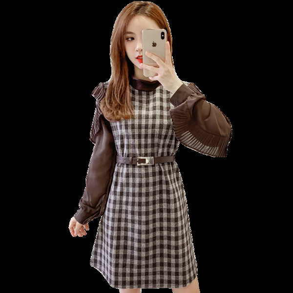 Fekete és barna kockás női ruha, hosszú ujjal