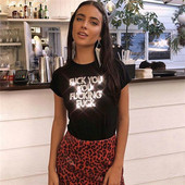 Modern női póló kövekkel - rövid fekete és piros modell