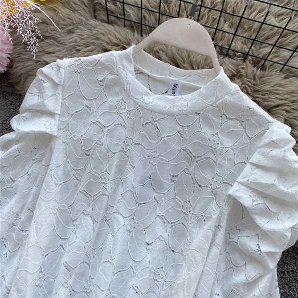 Μοντέρνο γυναικείο πουκάμισο δαντελωτό μακρυμάνικο με ψηλό γιακά σε λευκό, μπεζ και μαύρο χρώμα