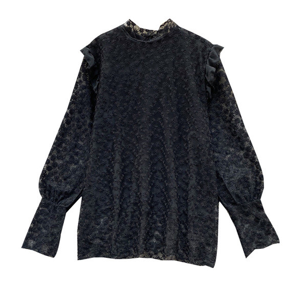 Modern női csipkeing magas gallérral és fehér és fekete hímzéssel