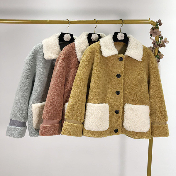 Rövid pehelykabát barna, rózsaszín és kék színekben