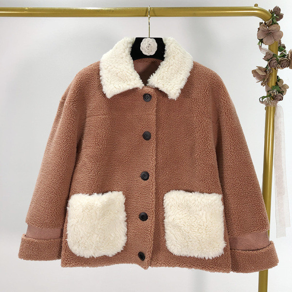 Rövid pehelykabát barna, rózsaszín és kék színekben