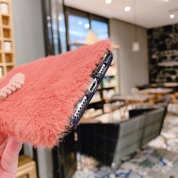 Alsó borító 3D szívelemmel Iphone 11 Pro Max kék, zöld és piros színekben