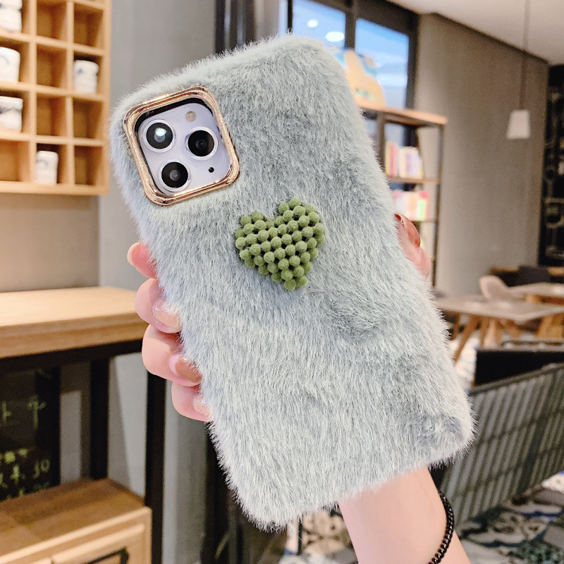 Alsó borító 3D szívelemmel Iphone 11 Pro Max kék, zöld és piros színekben