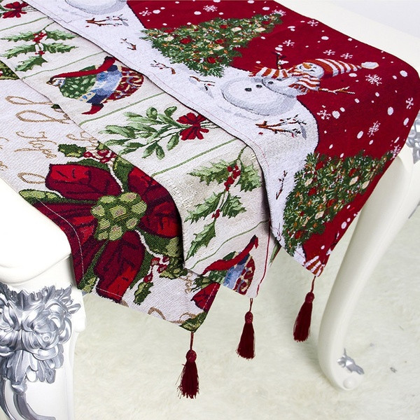 Χριστουγεννιάτικο  Tishlifer για τραπέζι με φούντες και διαφορετικά έγχρωμα σχέδια