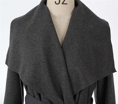 Актуално дамско палто широк модел с колан на талията в няколко цвята