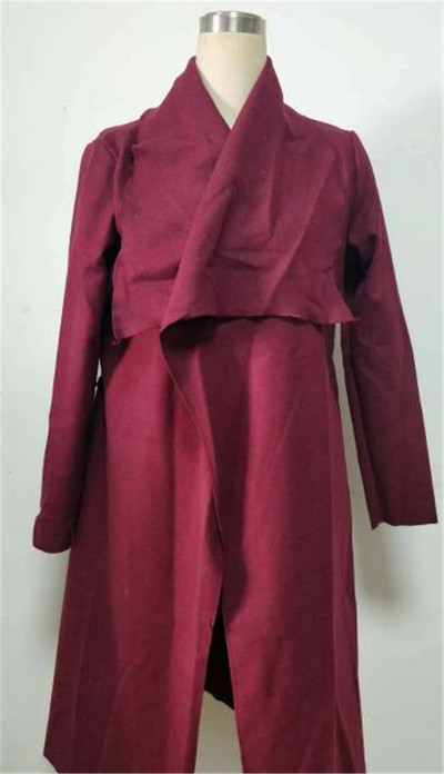 Актуално дамско палто широк модел с колан на талията в няколко цвята