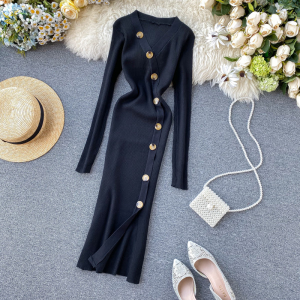 Modern női hosszú kötött ruha kék és fekete gombokkal