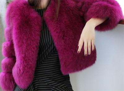 Дамско зимно  пухено палто къс модел в няколко цвята 