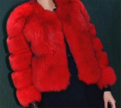 Дамско зимно  пухено палто къс модел в няколко цвята 