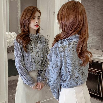 Stílusos női ing két színben, félmagas gallérral és gombokkal