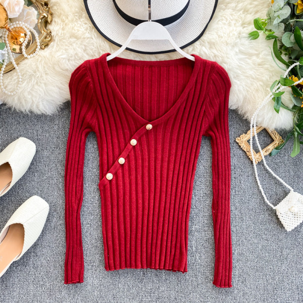 Modern női blúz spitz nyakkivágással és gombokkal, öt színben