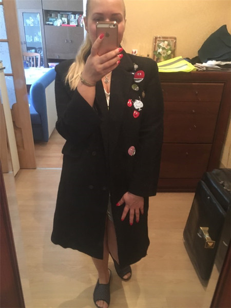 Дамско есенно палто  дълъг модел с шпиц деколте в сив и черен цвят 