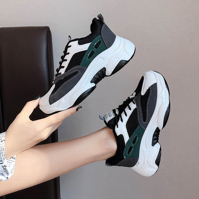 Καθημερινά γυναικεία αθλητικά παπούτσια με κορδόνια και χοντρύ σόλα σε δύο χρώματα