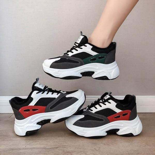 Καθημερινά γυναικεία αθλητικά παπούτσια με κορδόνια και χοντρύ σόλα σε δύο χρώματα