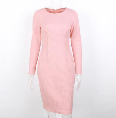 Stílusos női ruha hosszú ujjal és térdig érő rózsaszín színben