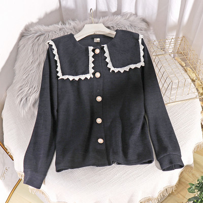 Μοντέρνα γυναικεία ζακέτα με κουμπιά και περιλαίμιο δαντέλας σε διάφορα χρώματα