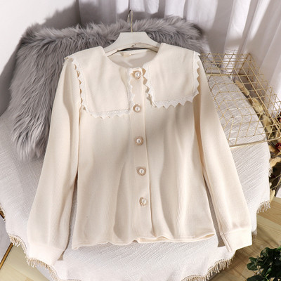 Μοντέρνα γυναικεία ζακέτα με κουμπιά και περιλαίμιο δαντέλας σε διάφορα χρώματα