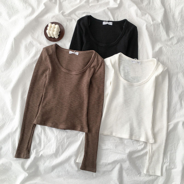 Καθημερινή γυναικεία μπλούζα με ωοειδές λαιμόκοψη και μακριά μανίκια σε τρία χρώματα