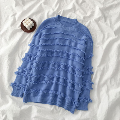 Modern női blúz több színben, bojttal, ovális nyakkivágással