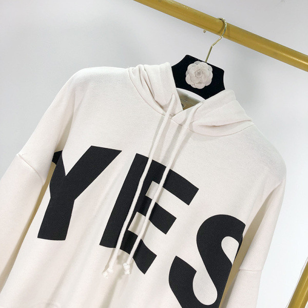 Κοντό αθλητική-casual φούτερ  με κουκούλα και γράμματα