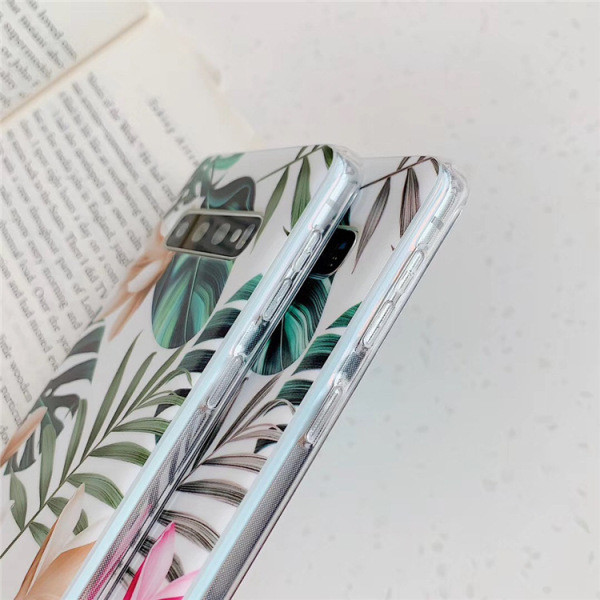 Husa cu model floral in roz si bej pentru Samsung S10