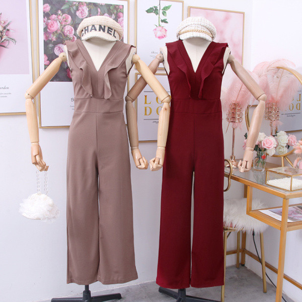 Γυναικεία ολόσωμη φόρμα με λαιμόκοψη - σε διάφορα χρώματα