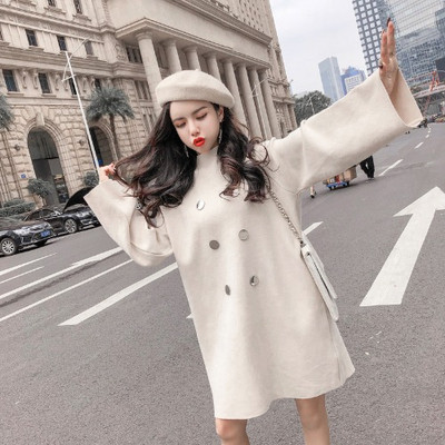 Μοντέρνο γυναικείο πλεκτό φόρεμα με κολάρο και κουμπιά