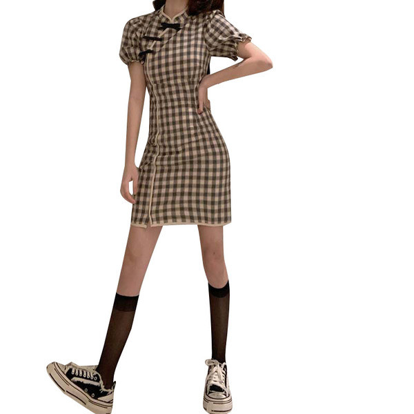 Rövid kockás alkalmi ruha rövid ujjal