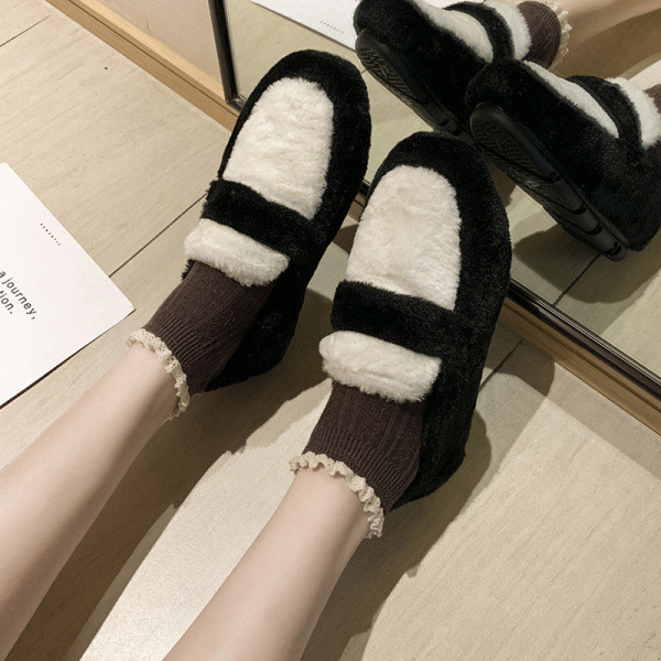 Alkalmi női pehelypapucs télre