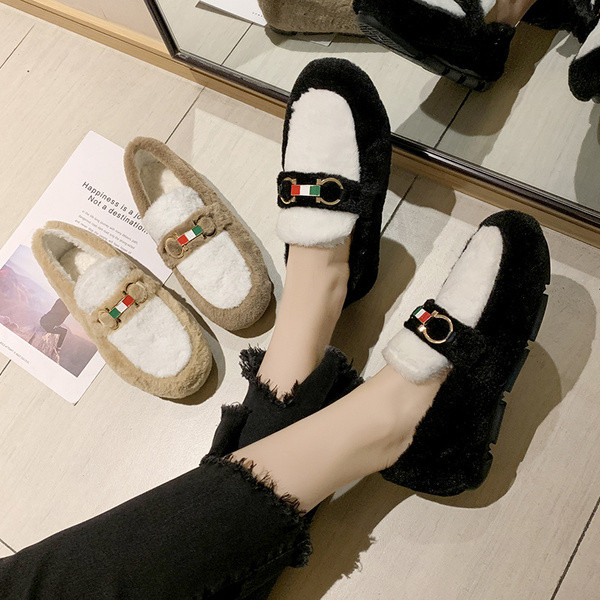 Női téli pehelypapucs lapos talppal több színben