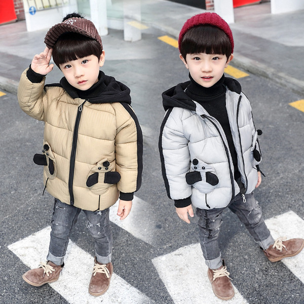 Geaca moderna pentru copii in trei culori cu elemente 3D pentru baieti